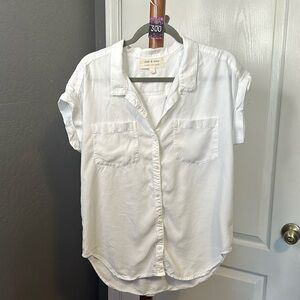 300. Cloth and Stone White Shirt Large